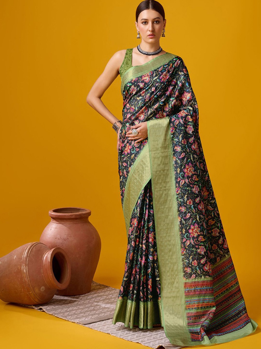 

Fashion Petals Floral Zari Tussar Saree, Black