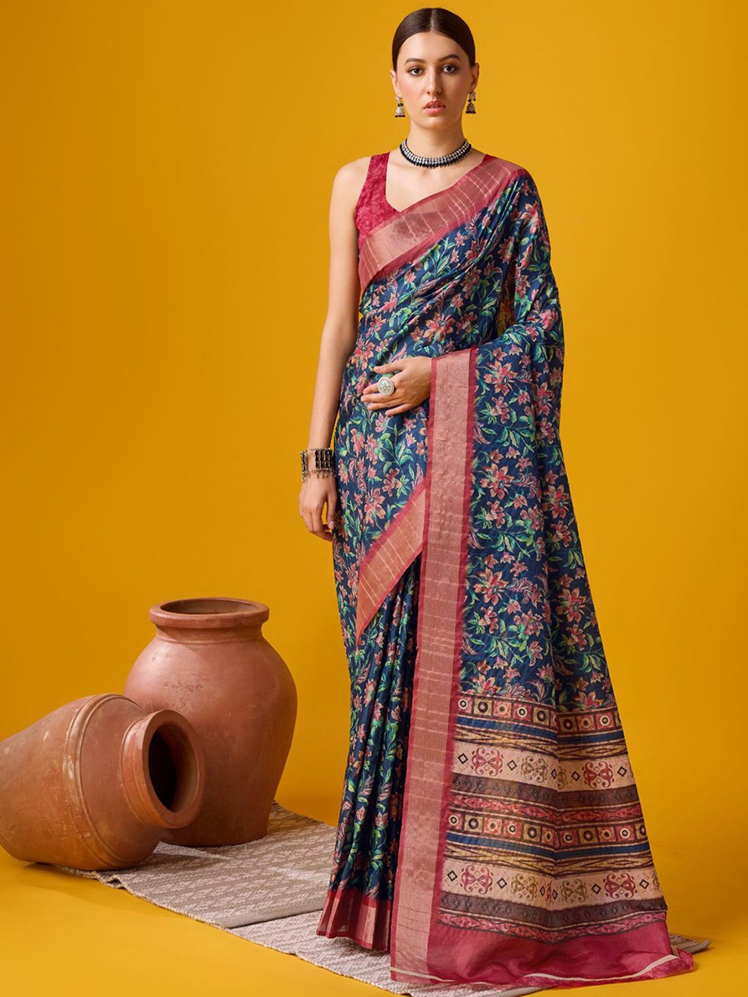 

Fashion Petals Floral Zari Tussar Saree, Blue