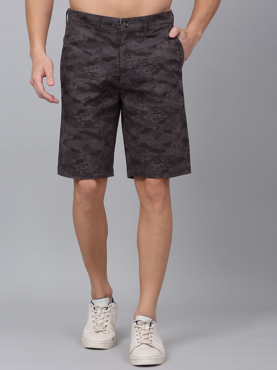 

Cantabil Men Camouflage Printed Shorts, Grey