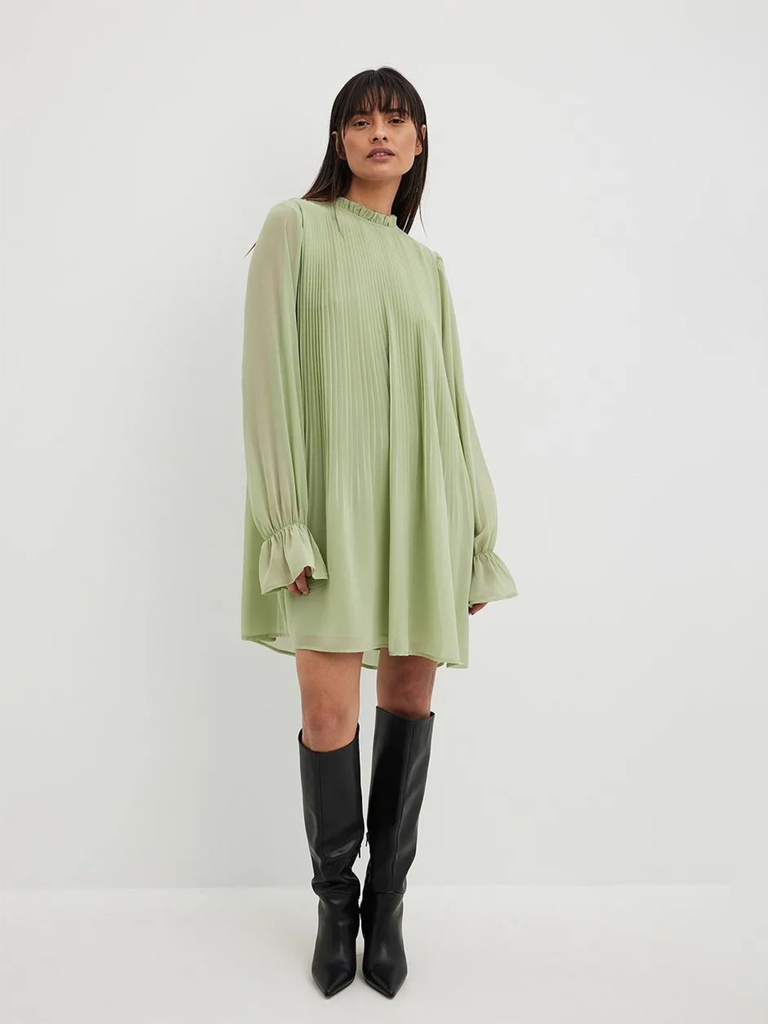 

TIRA High Neck Bell Sleeves A-Line Dress, Green