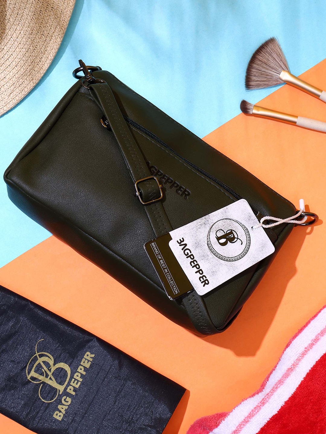 

Bag Pepper Colourblocked PU Structured Hobo Bag, Olive