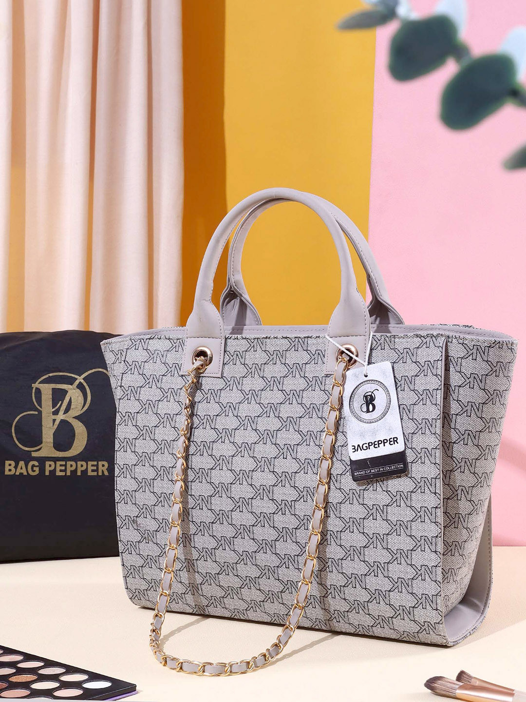 

Bag Pepper Printed PU Structured Satchel with Tasselled, Grey melange