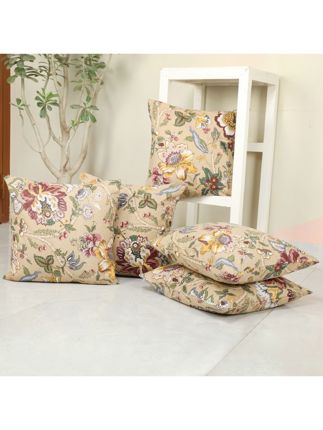 Clasiko Peach-Coloured & White Set of 5 Floral Square Cushion Covers