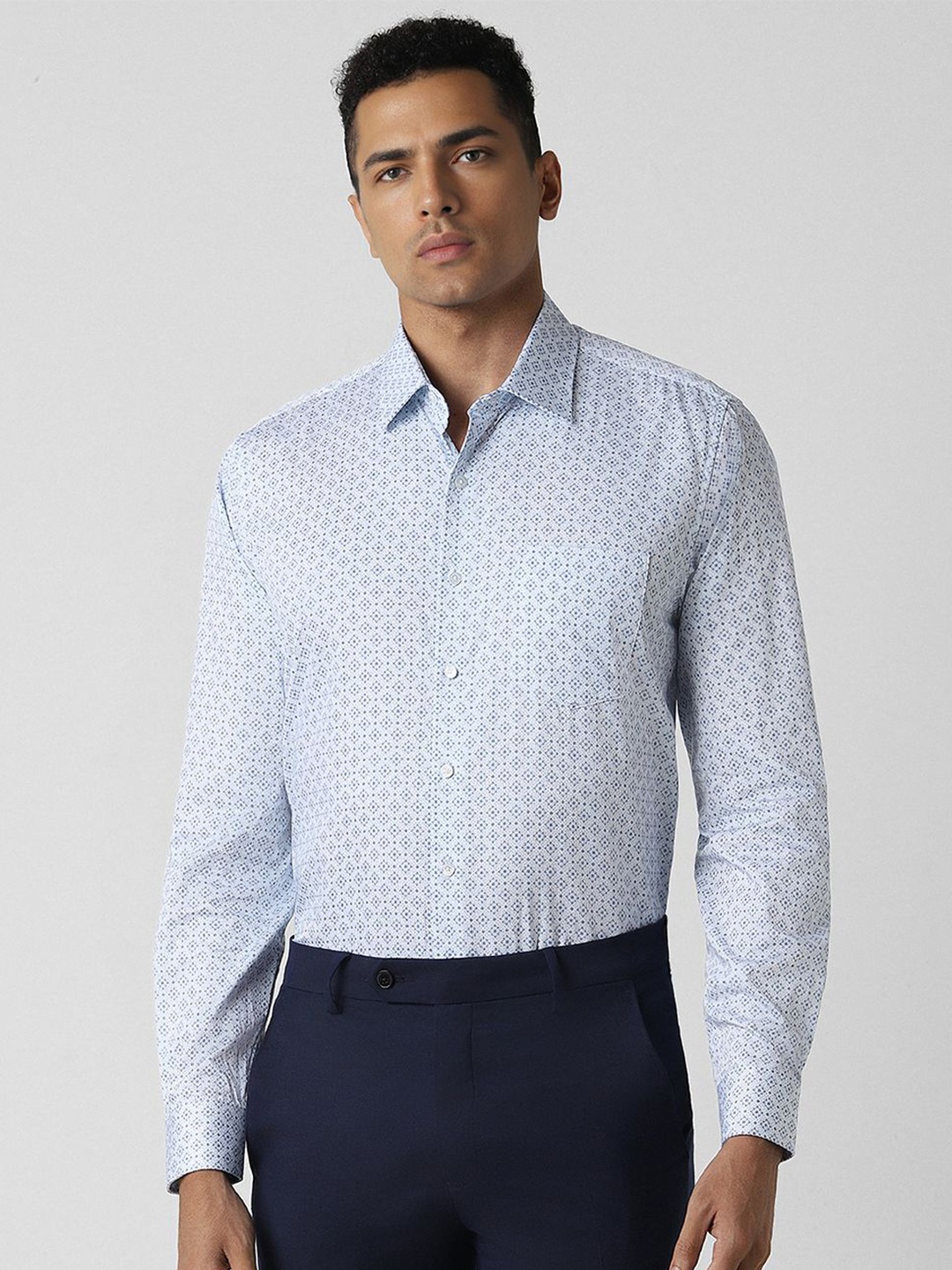 

Van Heusen Men Slim Fit Opaque Printed Party Shirt, Blue