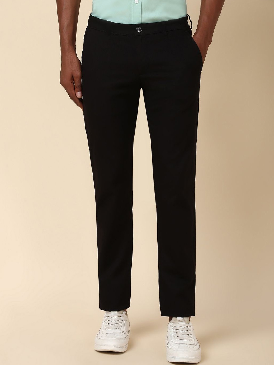 

Allen Solly Men Slim Fit Trousers, Black