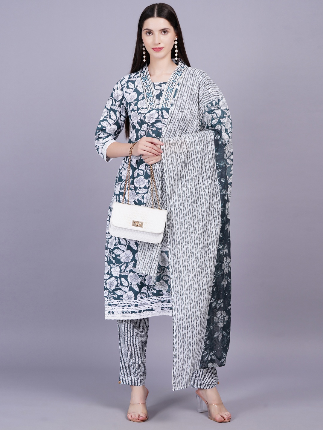 

JC4U Women Floral Printed Pure Cotton Kurta with Trousers & With Dupatta, Green
