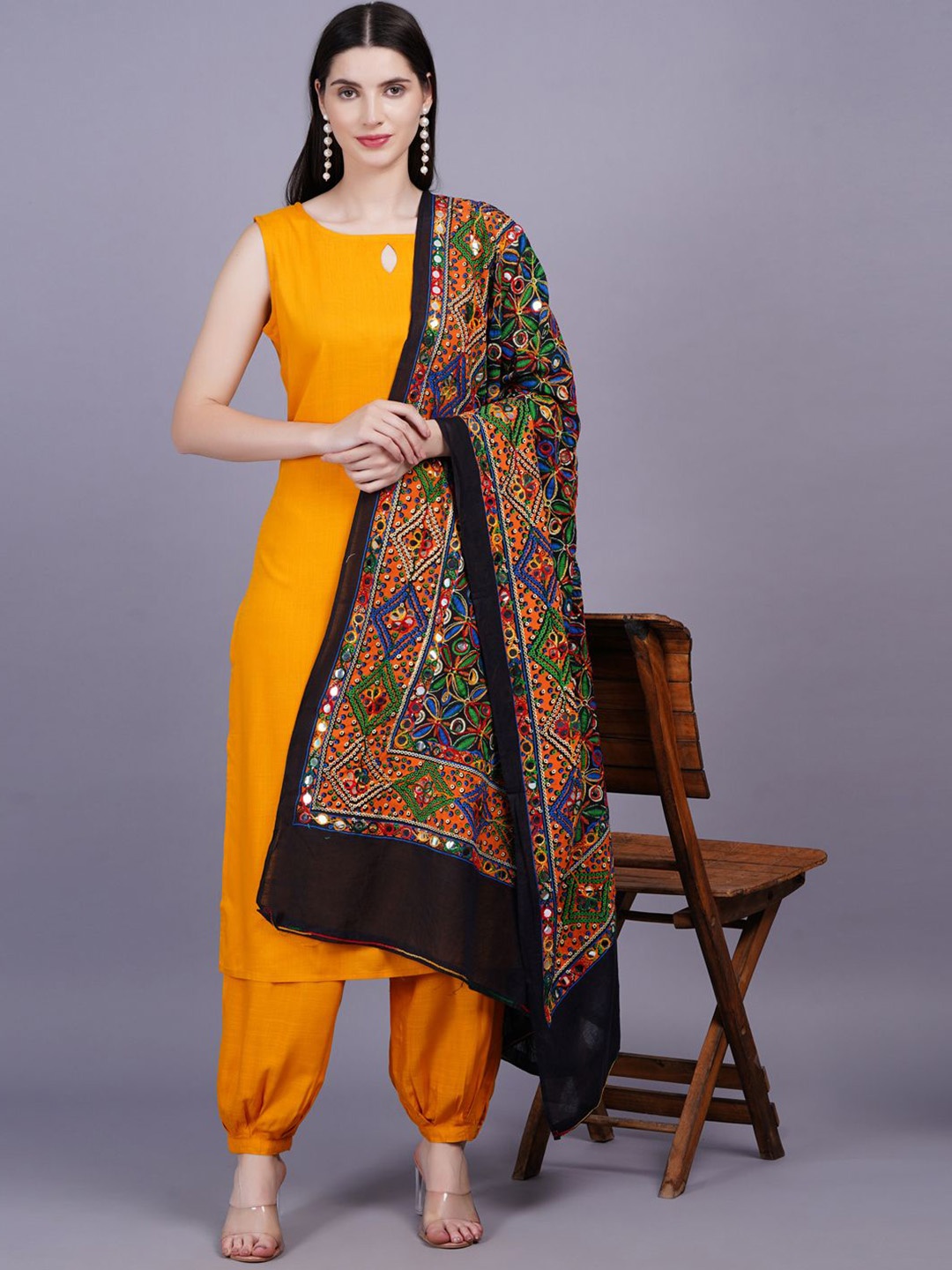 

JC4U Women Floral Regular Thread Work Kurta Set with Salwar & Dupatta, Yellow