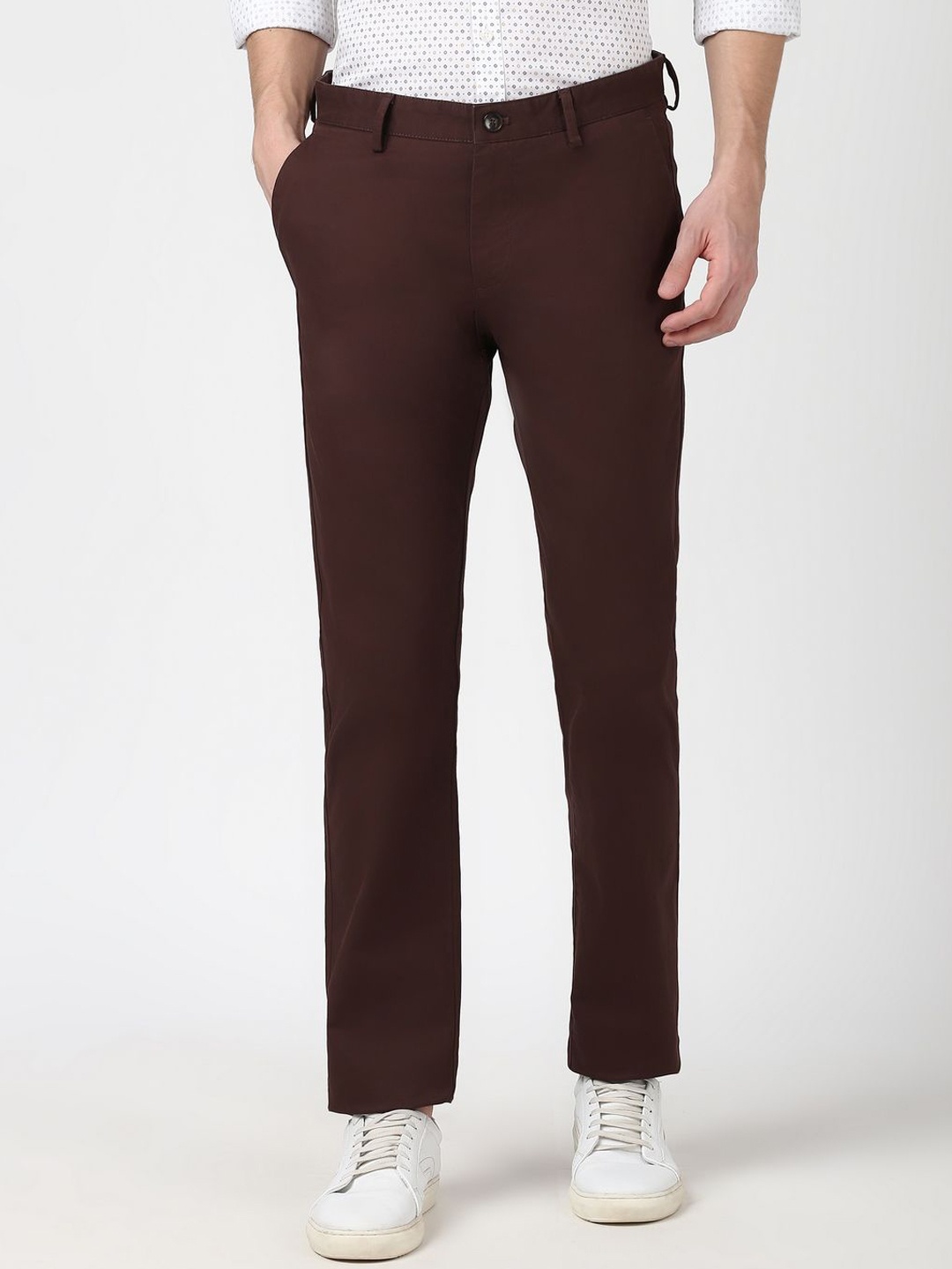 

Peter England Casuals Men Slim Fit Trousers, Brown