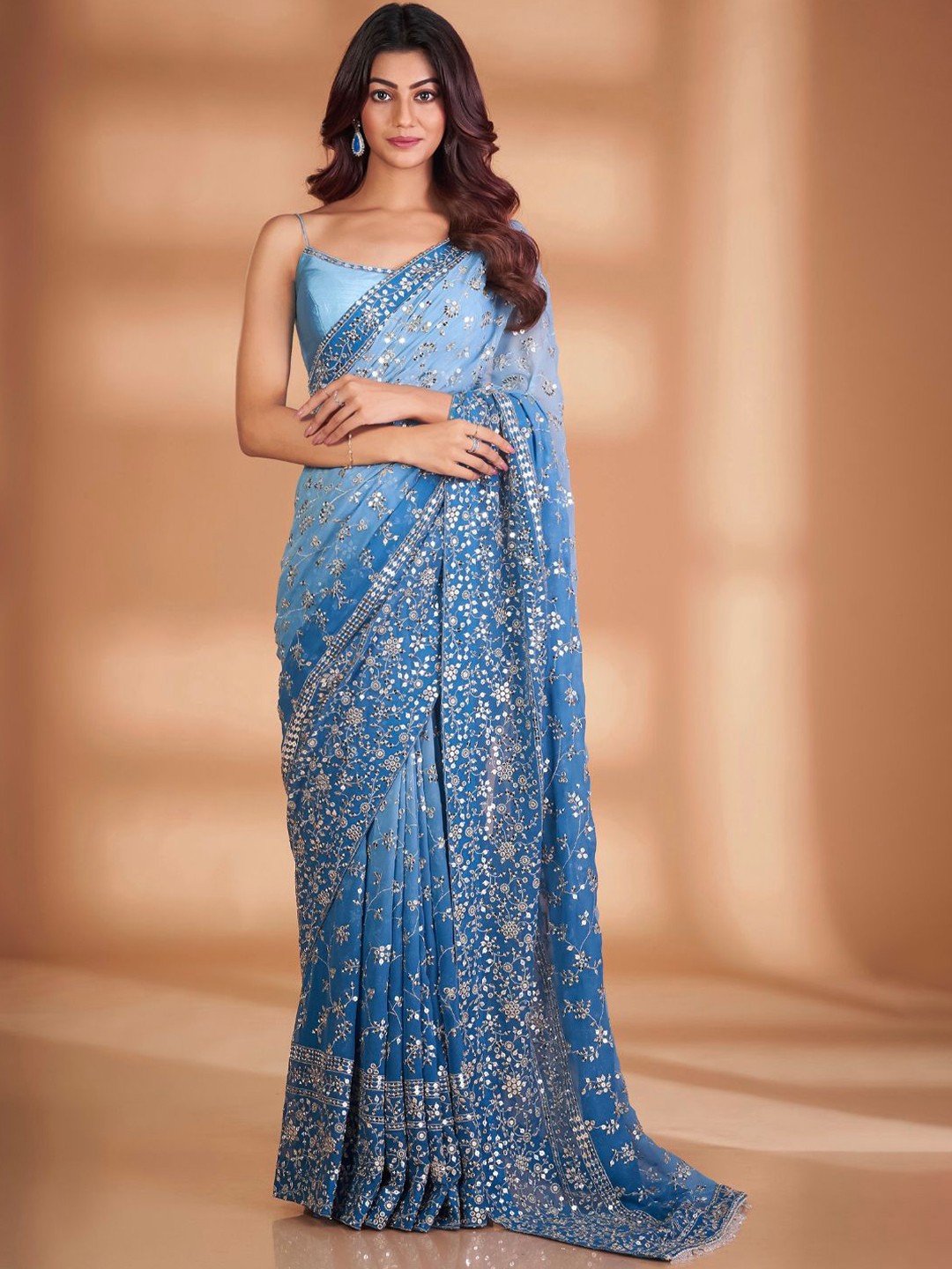 

TEEYA CREATION Floral Embroidered Saree, Blue