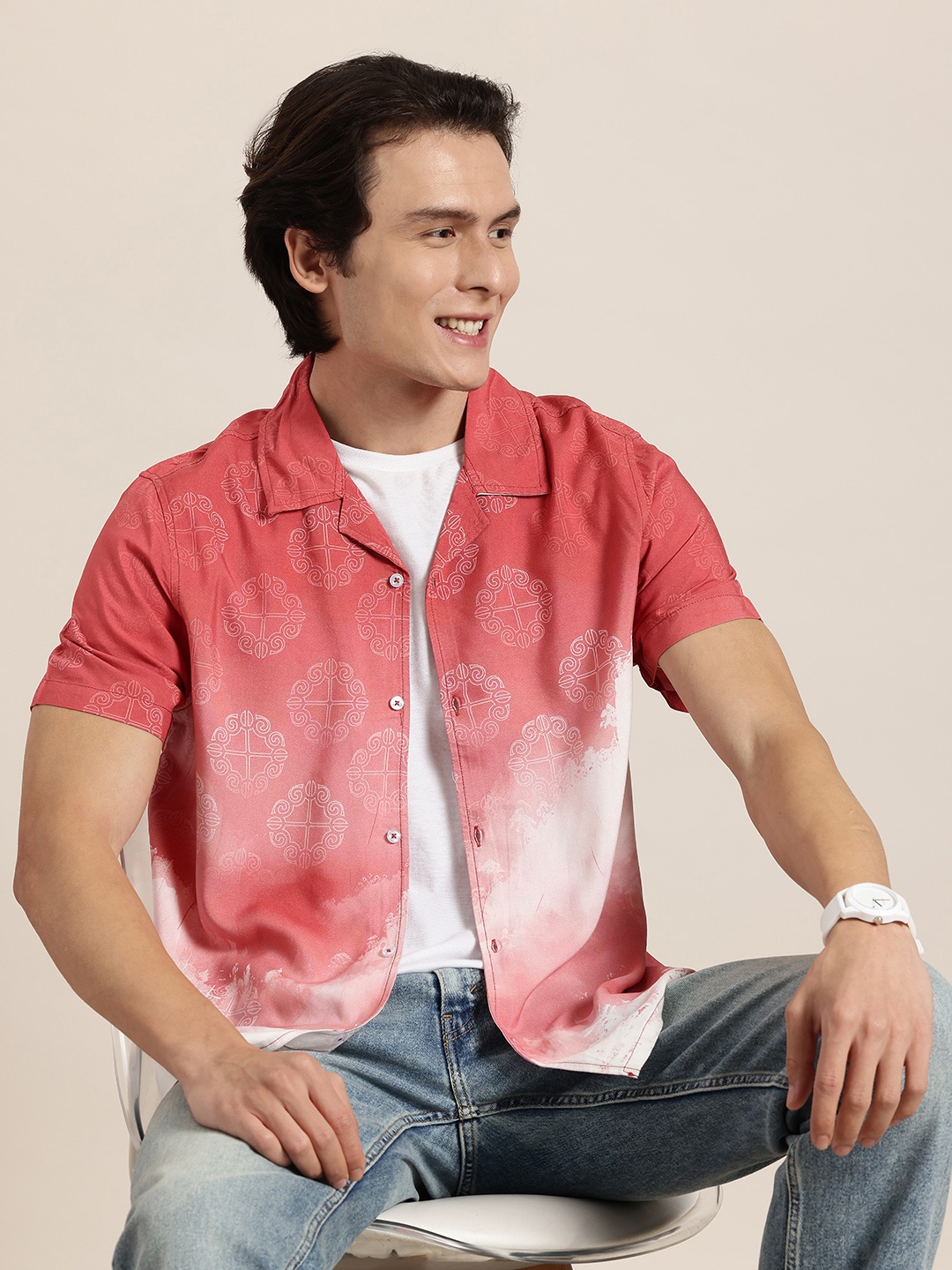 

HERE&NOW Men Printed Relaxed Fit Casual Shirt, Red