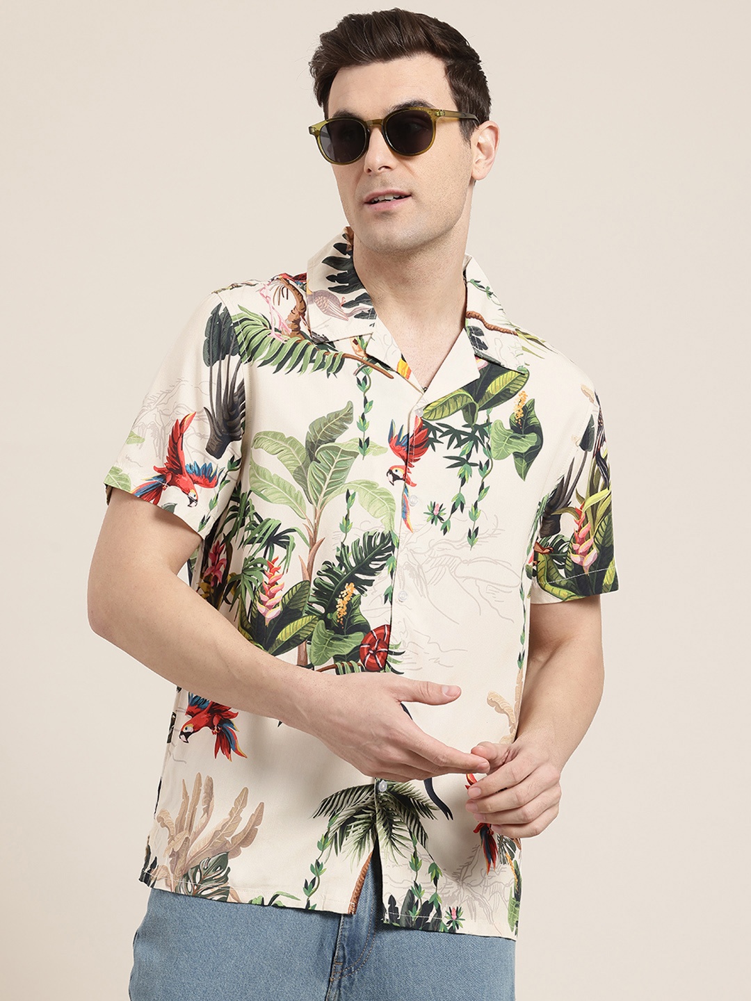 

HERE&NOW Wildlife Luxury Men Floral Printed Relaxed Fit Casual Shirt, Off white