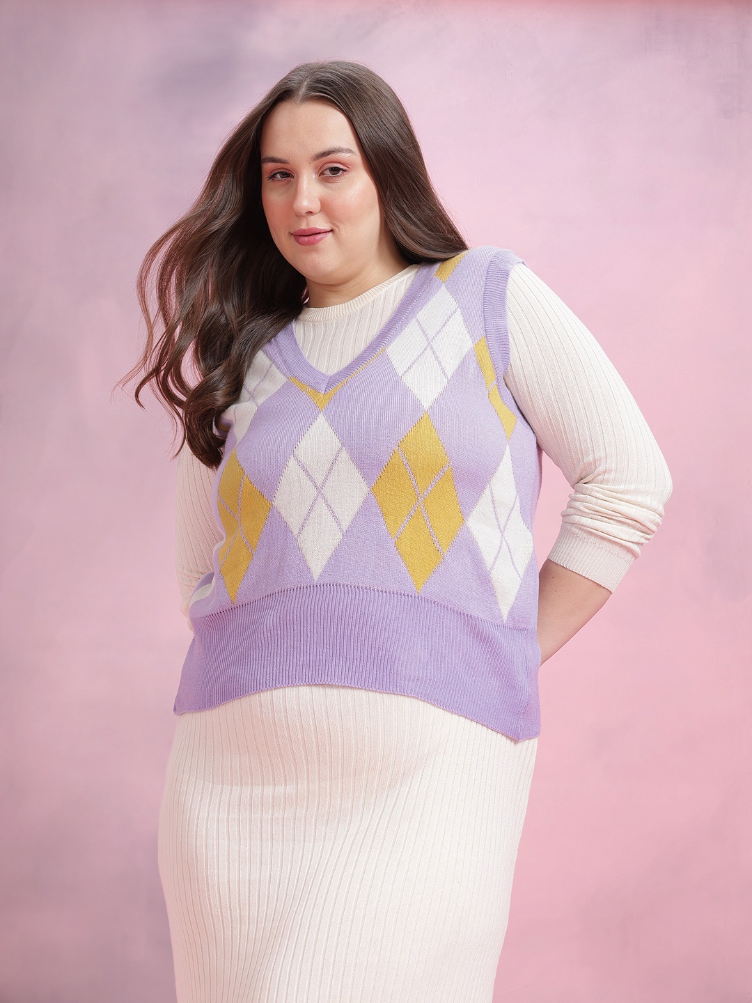 

DressBerry Curve Plus Size Argyle Sweater Vest, Lavender