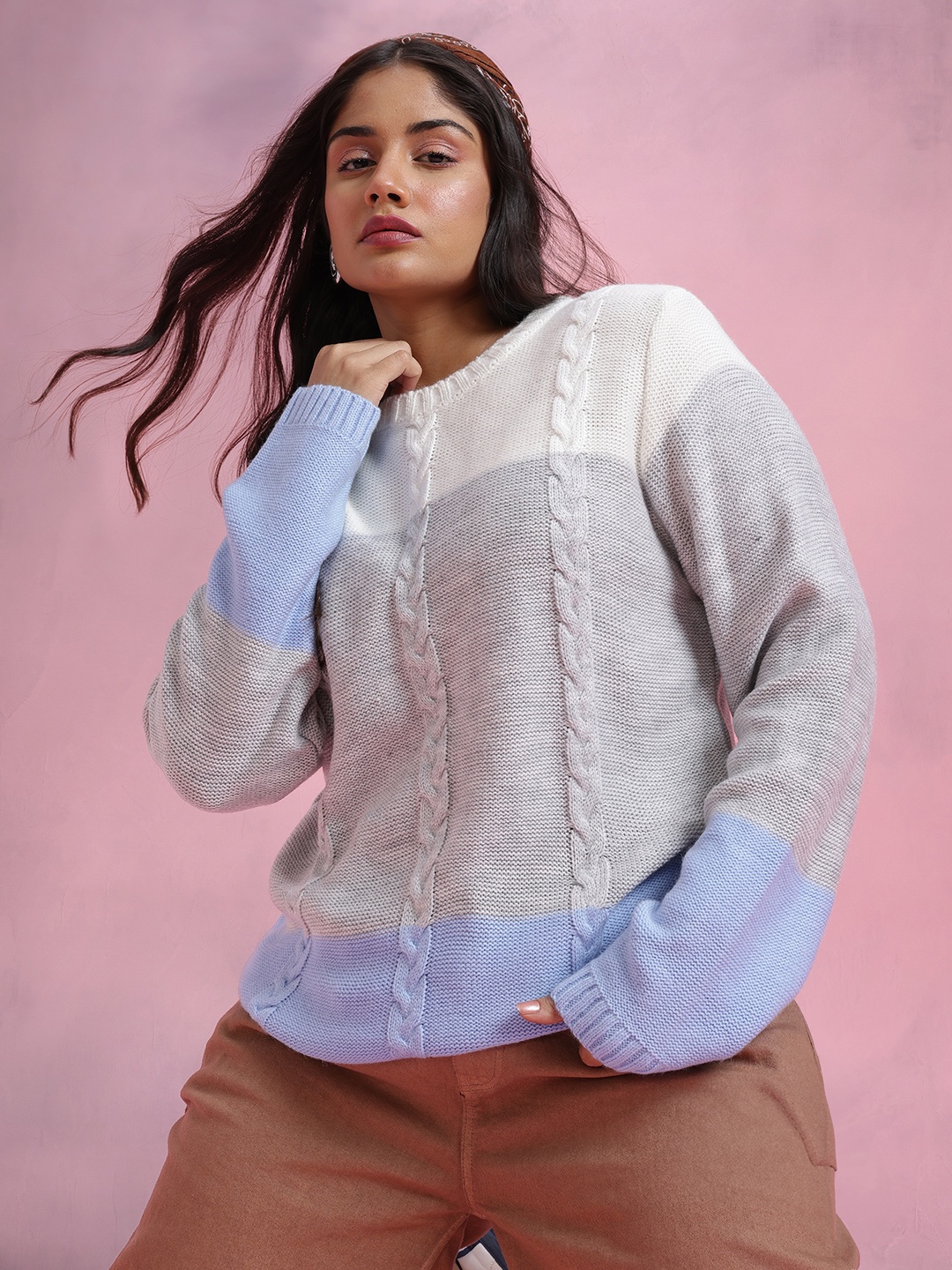 

DressBerry Curve Women Cable Knit Colourblocked Acrylic Pullover, Grey