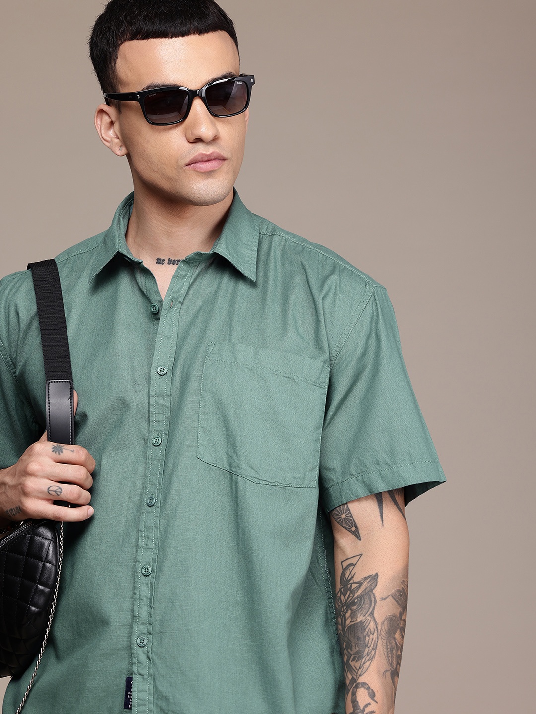 

The Roadster Life Co. Boxy Pure Cotton Casual Shirt, Green
