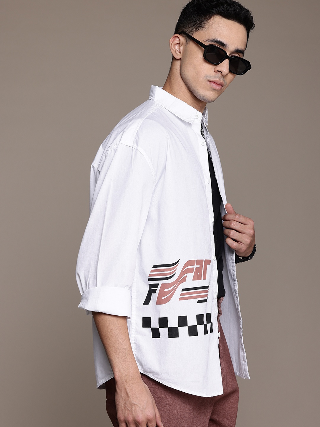 

The Roadster Lifestyle Co. Pure Cotton Printed Relaxed Casual Shirt, White