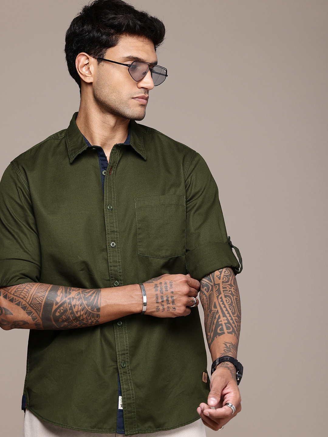 

The Roadster Life Co. Pure Cotton Roll-Up Sleeve Casual Shirt, Olive