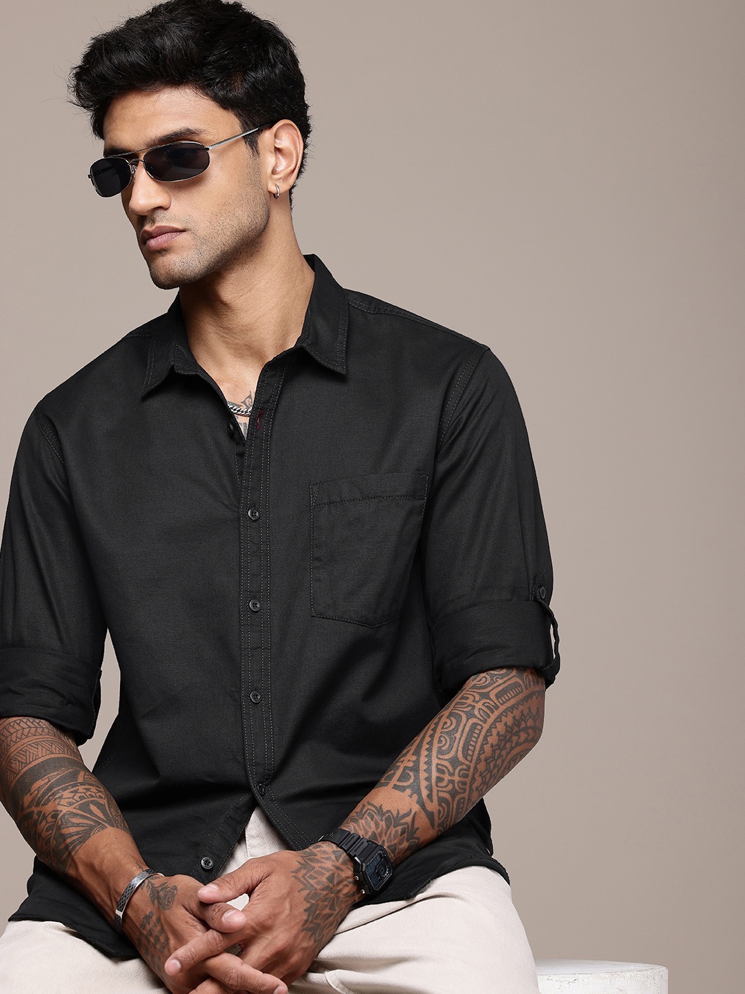 

The Roadster Life Co. Pure Cotton Roll-Up Sleeve Casual Shirt, Black
