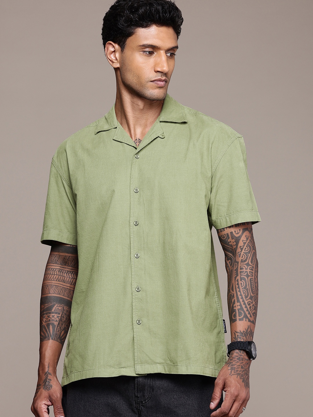 

The Roadster Life Co. Pure Cotton Corduroy Relaxed Fit Shirt, Green