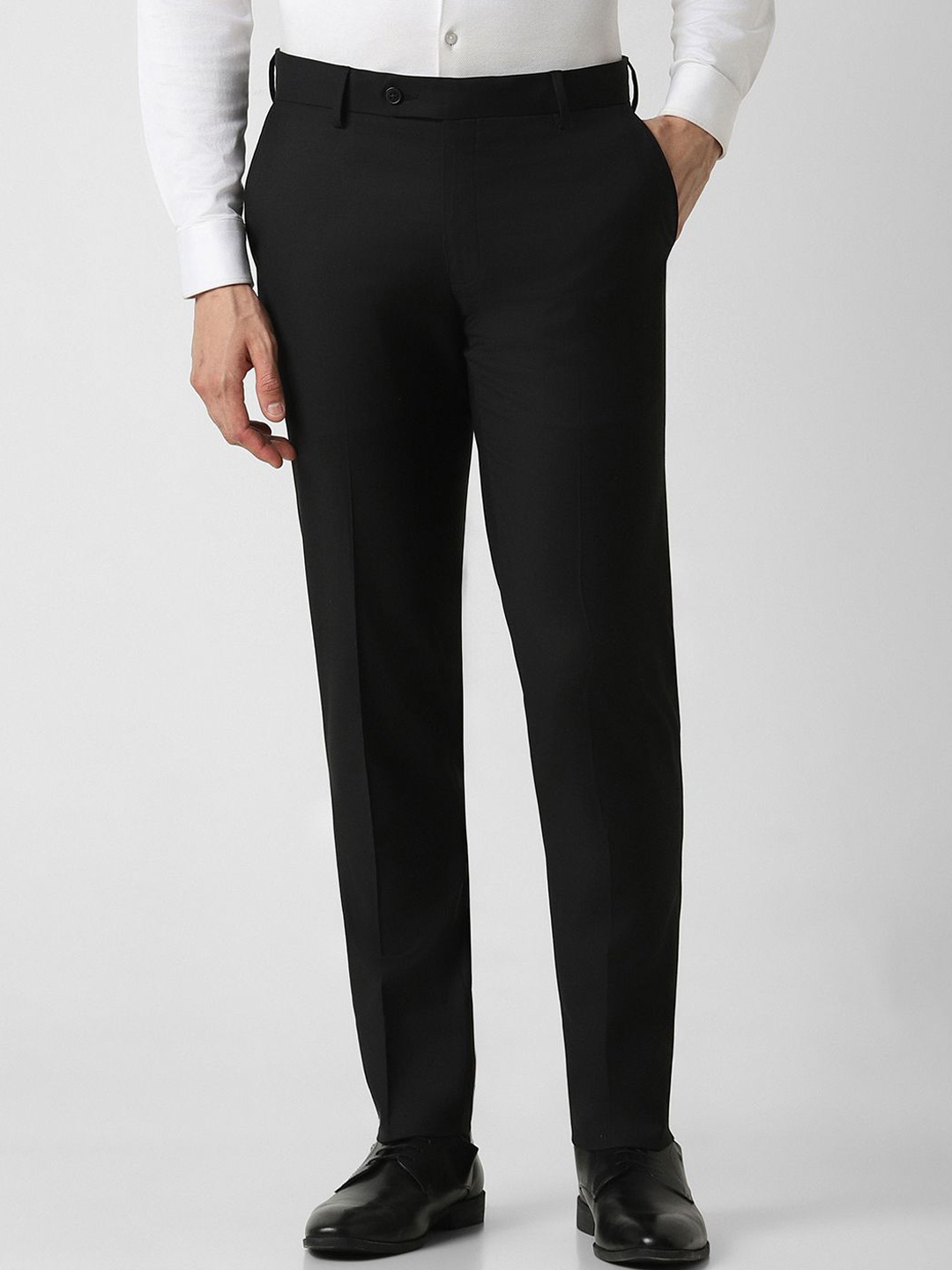 

Van Heusen Men Slim Fit Mid-Rise Trousers, Black