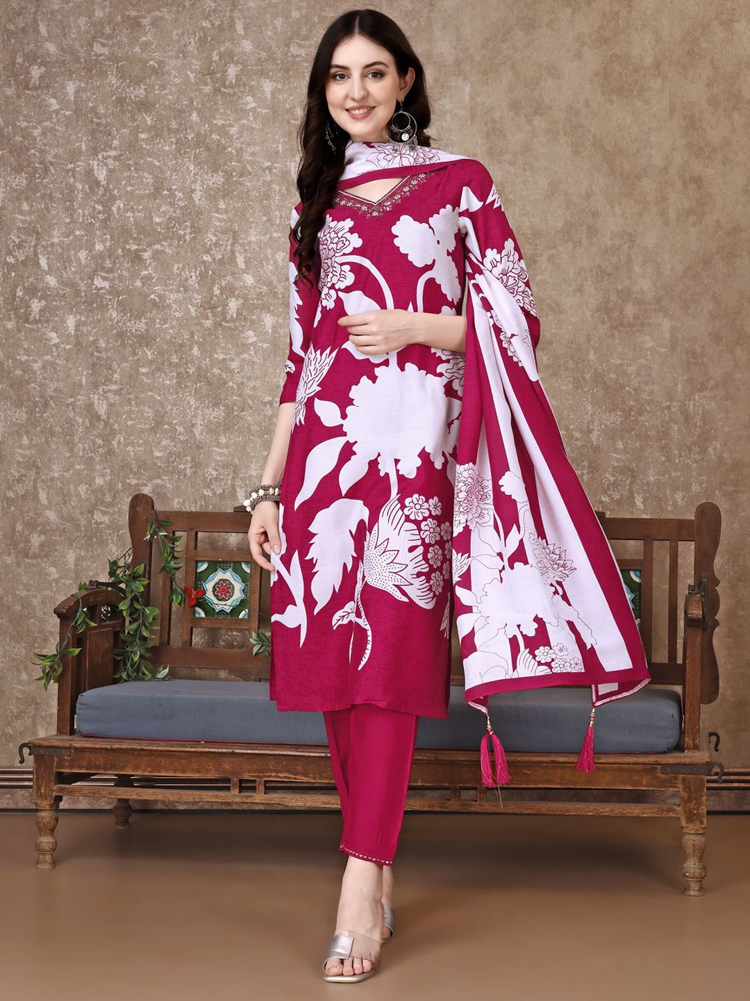 

KALINI Women Floral Printed Embroidered Pure Silk Kurta with Trousers & Dupatta, Pink