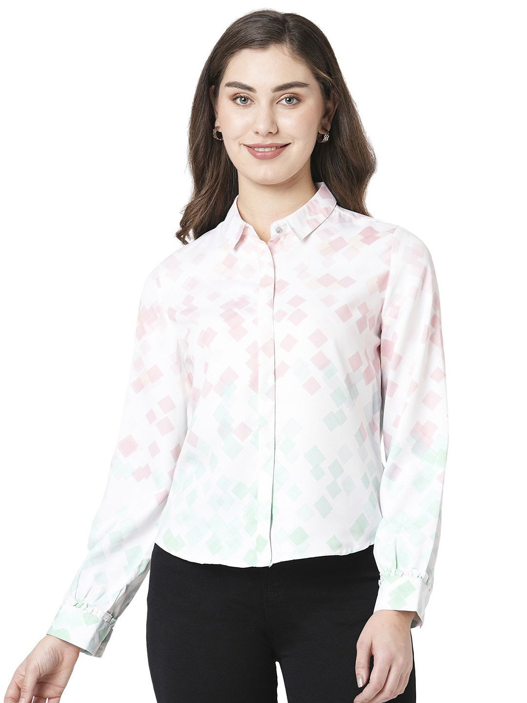 

Kraus Jeans Women Slim Fit Floral Printed Casual Shirt, Pink