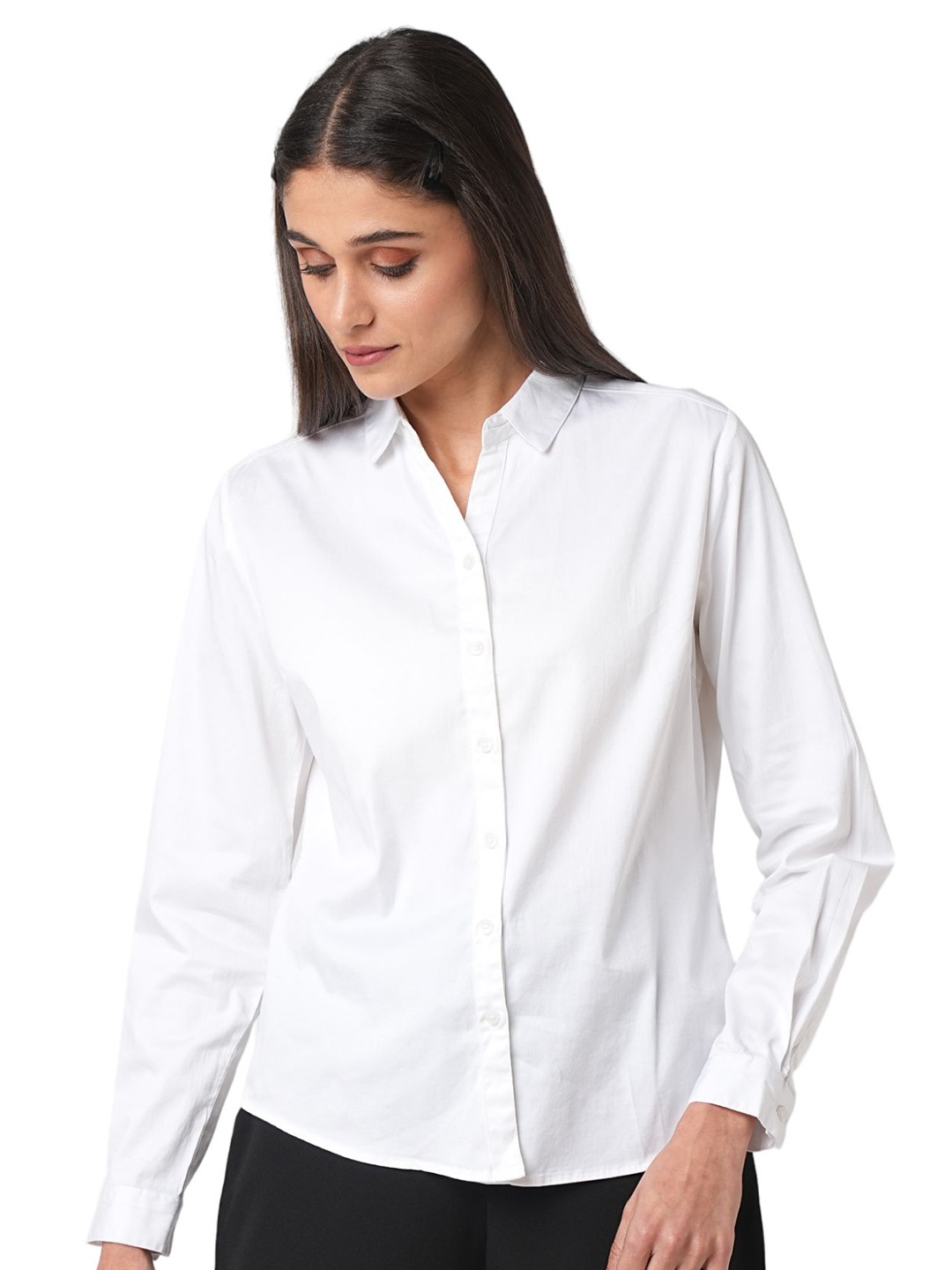 

Kraus Jeans Women Slim Fit Opaque Casual Shirt, White