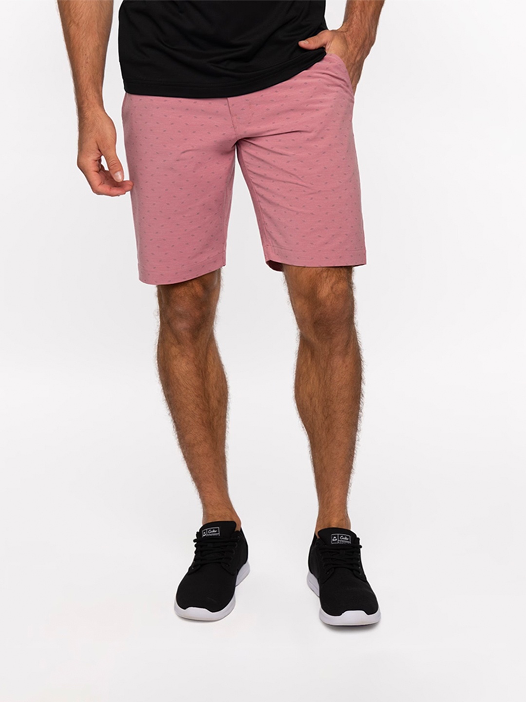 

TRAVIS MATHEW Men Shorts, Rose