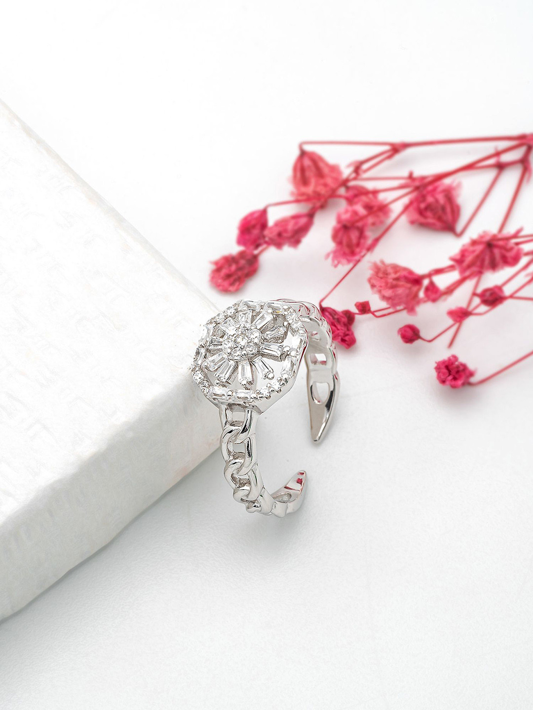 

SILBERRY 925 Sterling Silver Rhodium-Plated CZ-Studded Ring
