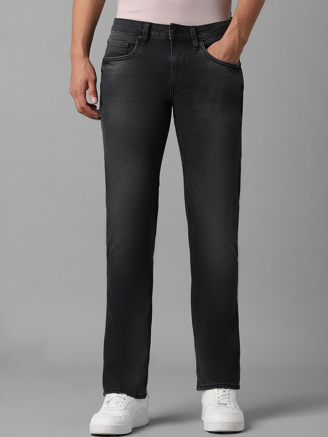

Louis Philippe Men Slim Fit Light Fade Jeans, Black