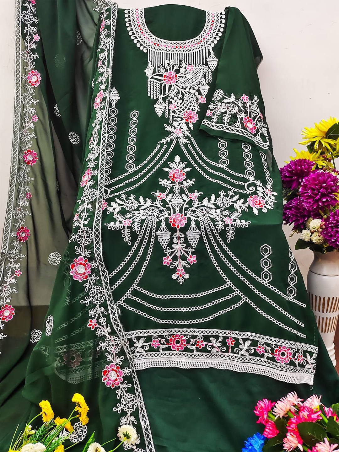 

mimi design Unstitched Dress Material, Green