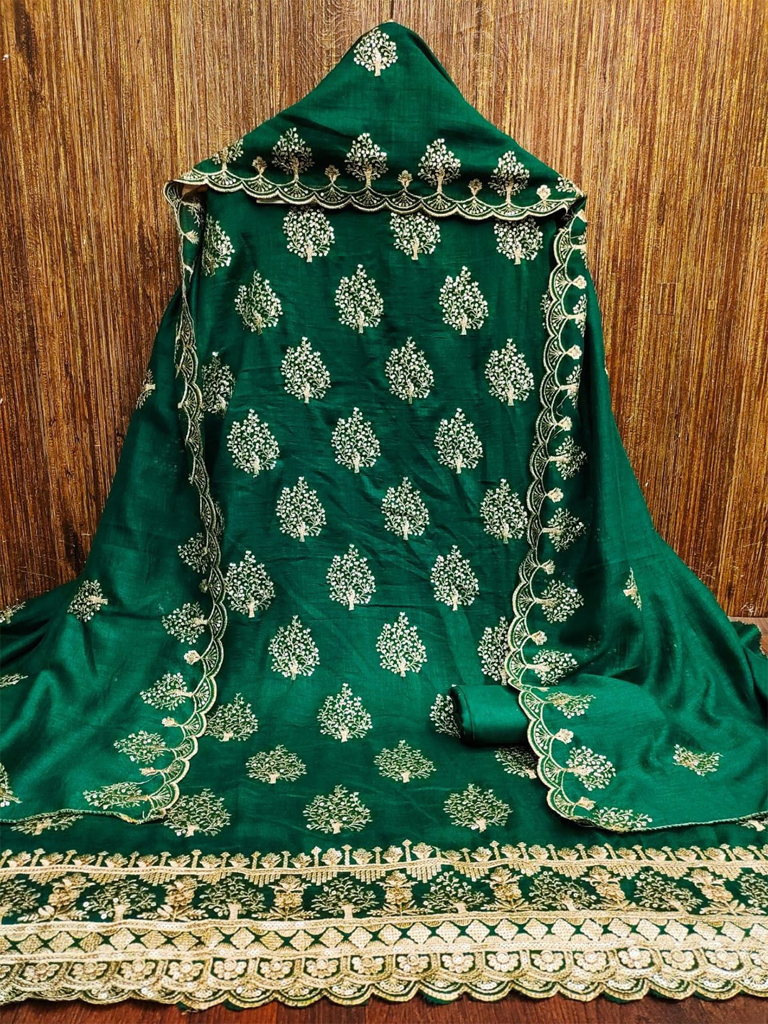 

mimi design Unstitched Dress Material, Green