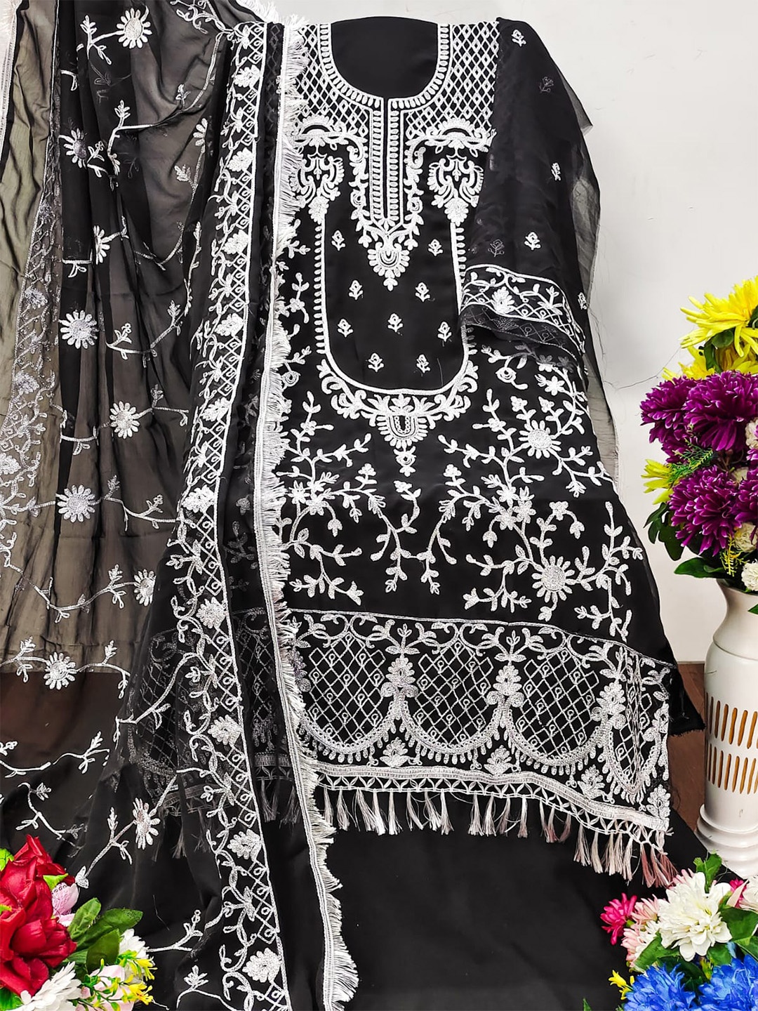 

mimi design Unstitched Dress Material, Black