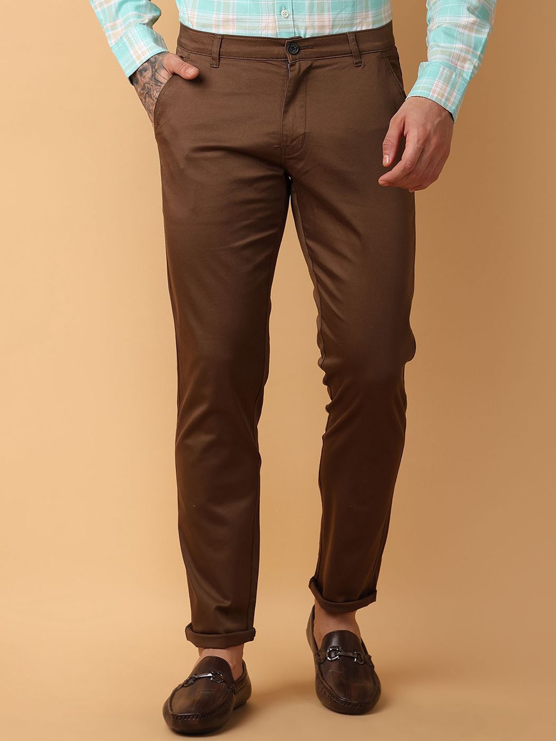 

V-Mart Men Mid-Rise Chinos, Brown