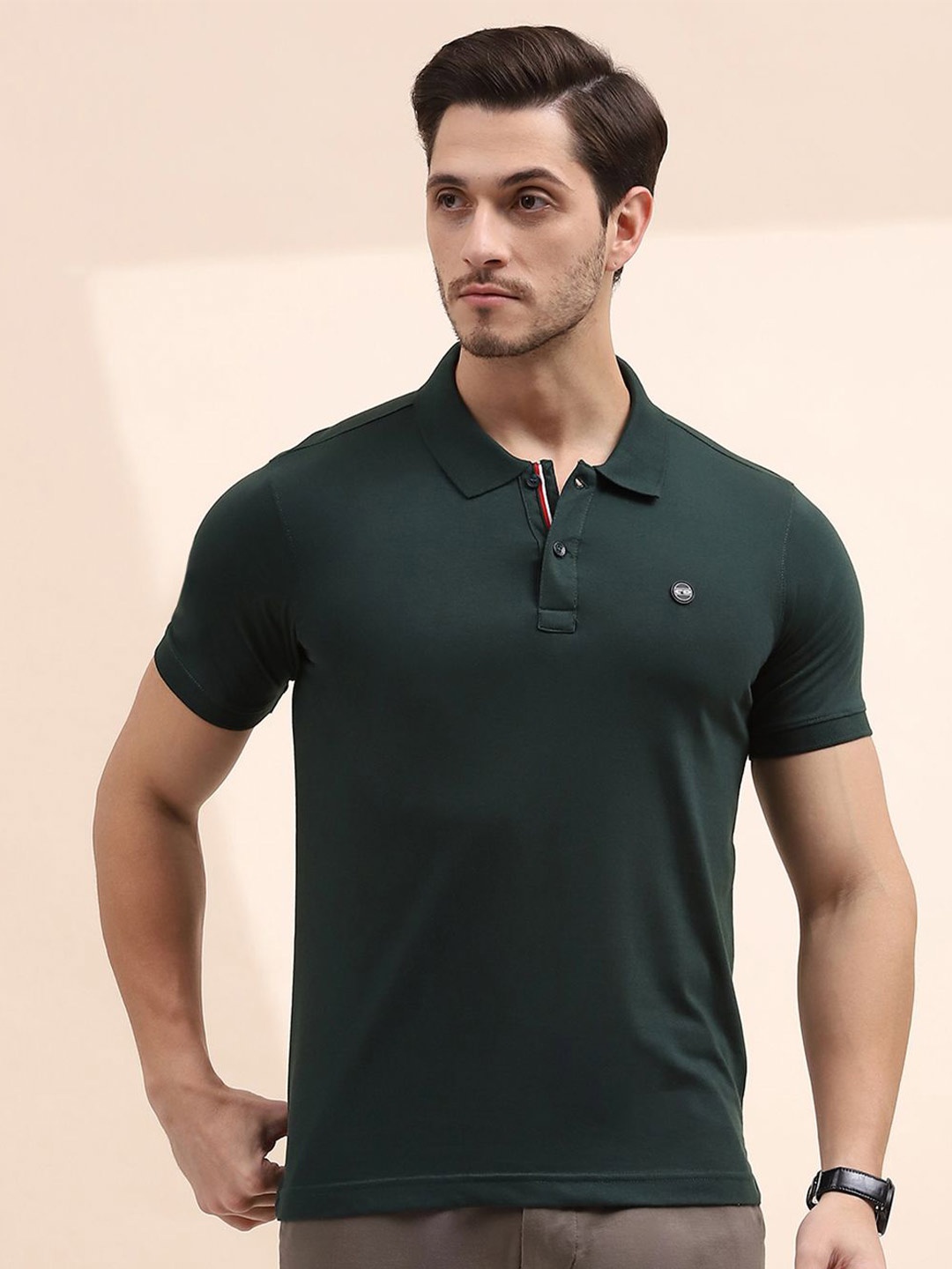 

Cloak & Decker by Monte Carlo Men Solid Polo Collar T-shirt, Green