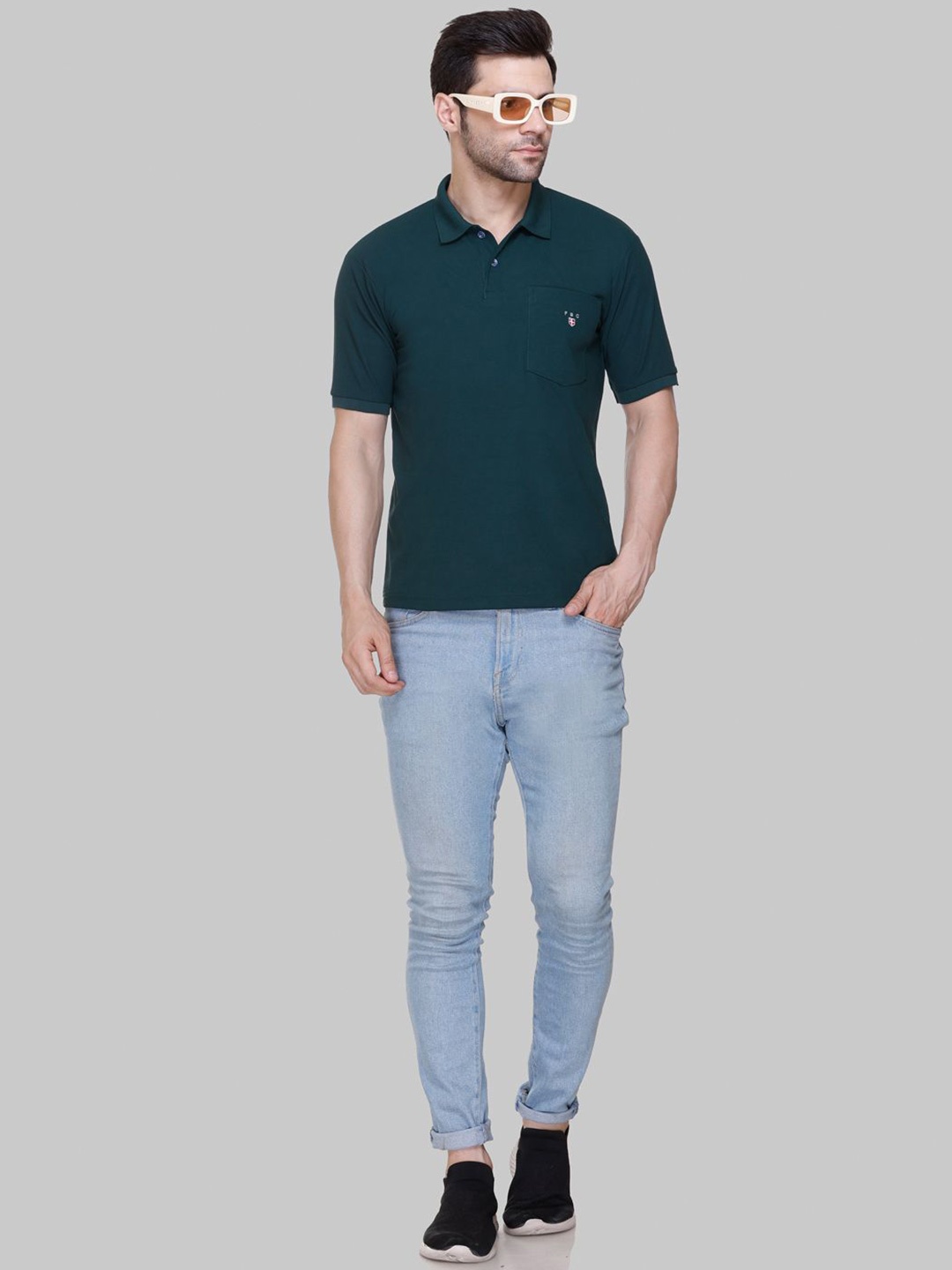 

FLOSBERRY Stylish Men Polo Collar Pocket T-shirt, Green