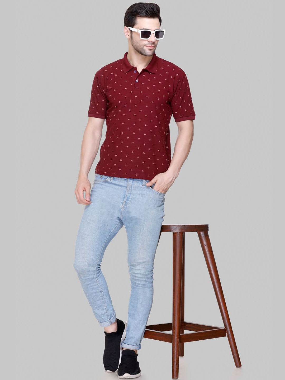

FLOSBERRY Men Conversational Printed Polo Collar T-shirt, Purple