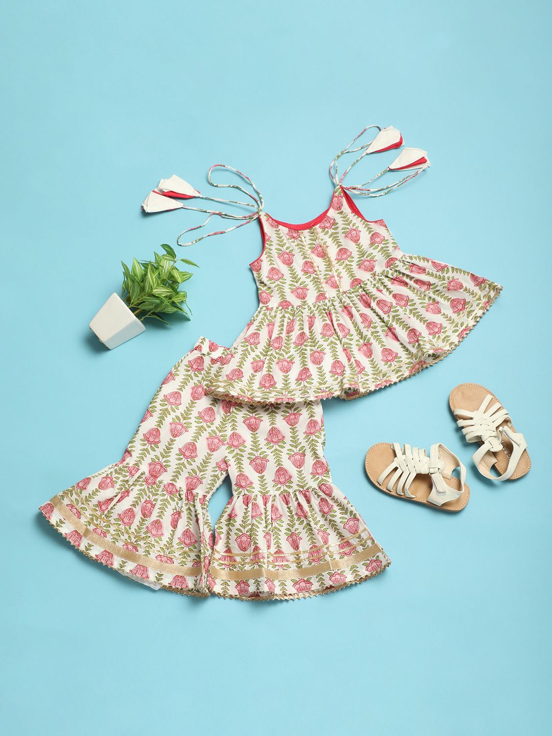 

V-Mart Floral Print Fit & Flare Mini Dress, White