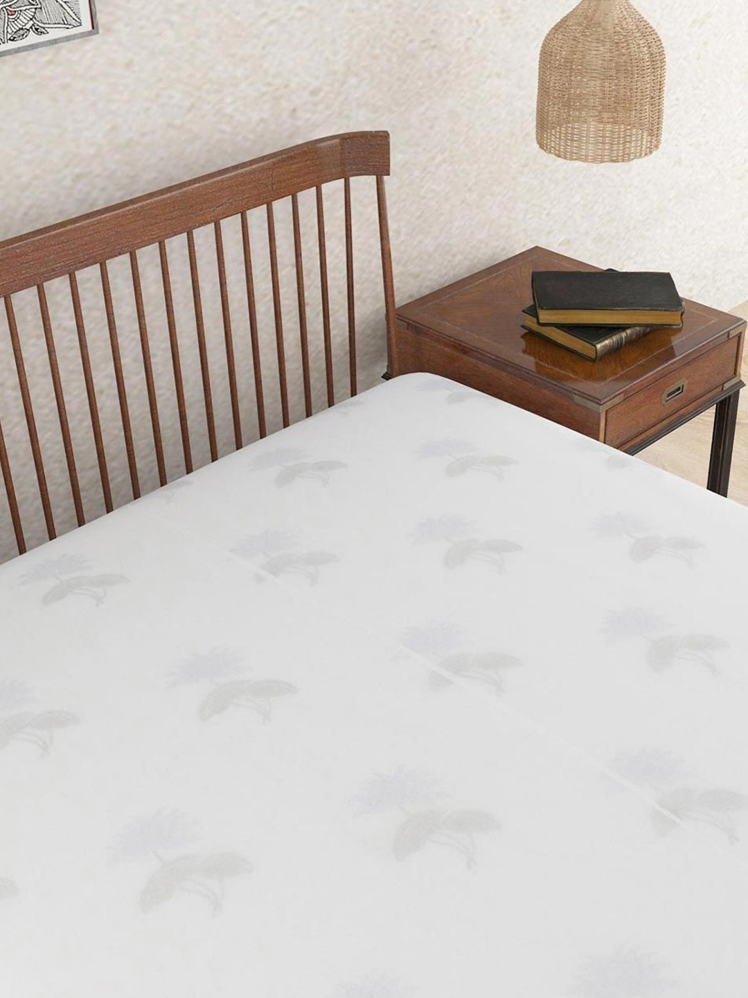 

Fabindia White & Blue Floral Mild Winter Double Bed Dohar