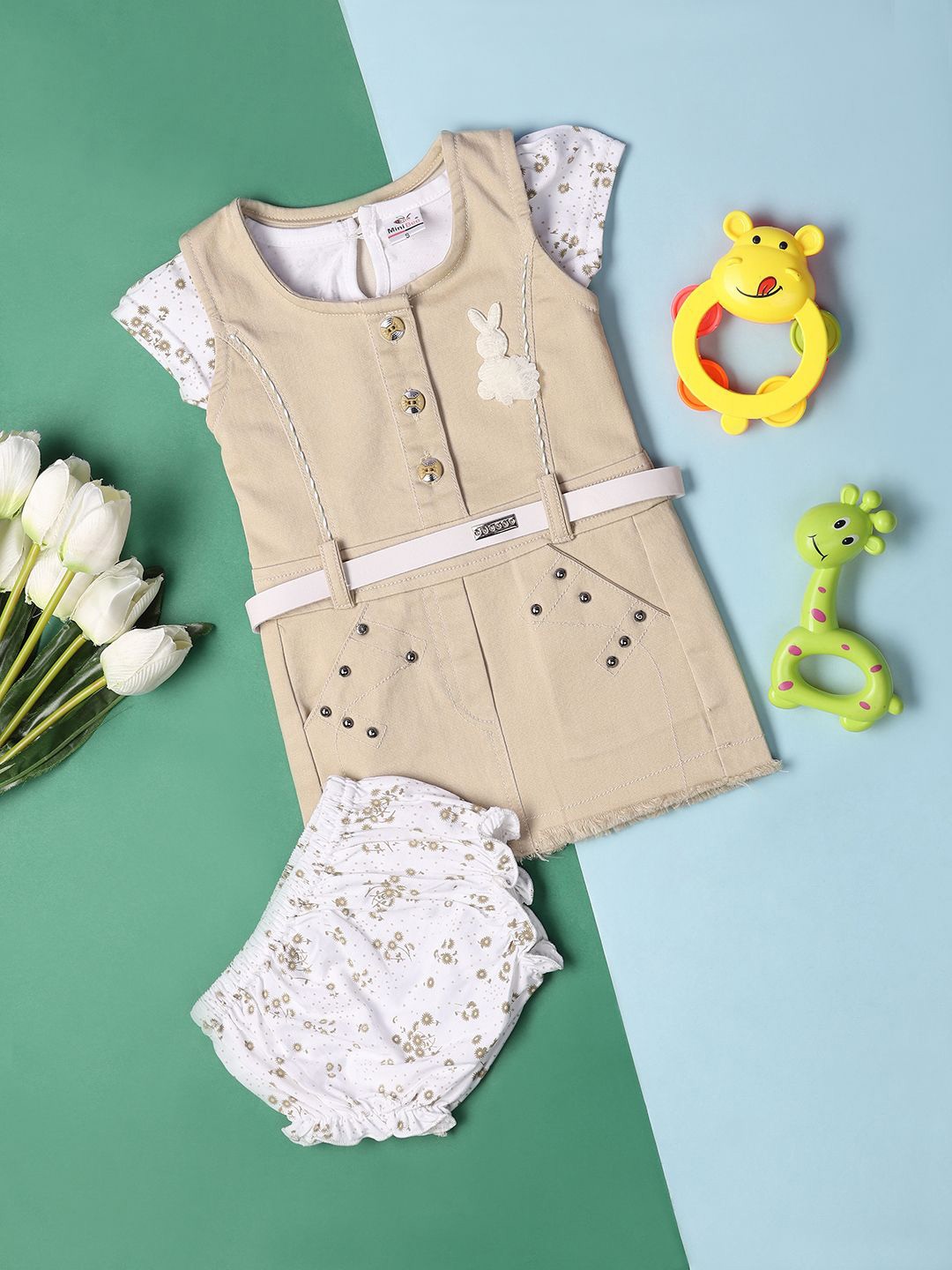 V-Mart Unisex Kids Printed Top with Shorts, Beige