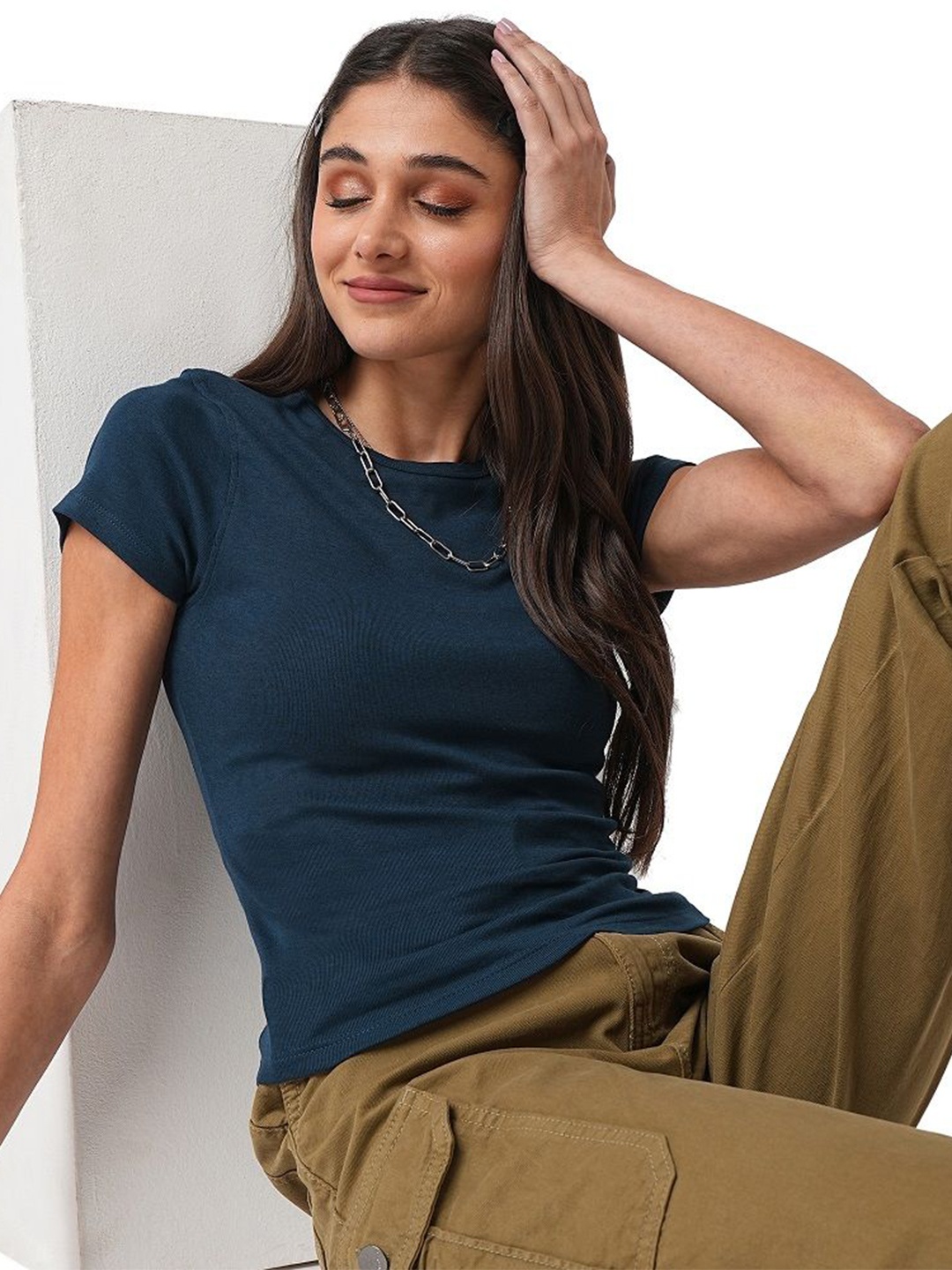 

Kraus Jeans Women Round Neck Nautical Slim Fit T-shirt, Navy blue