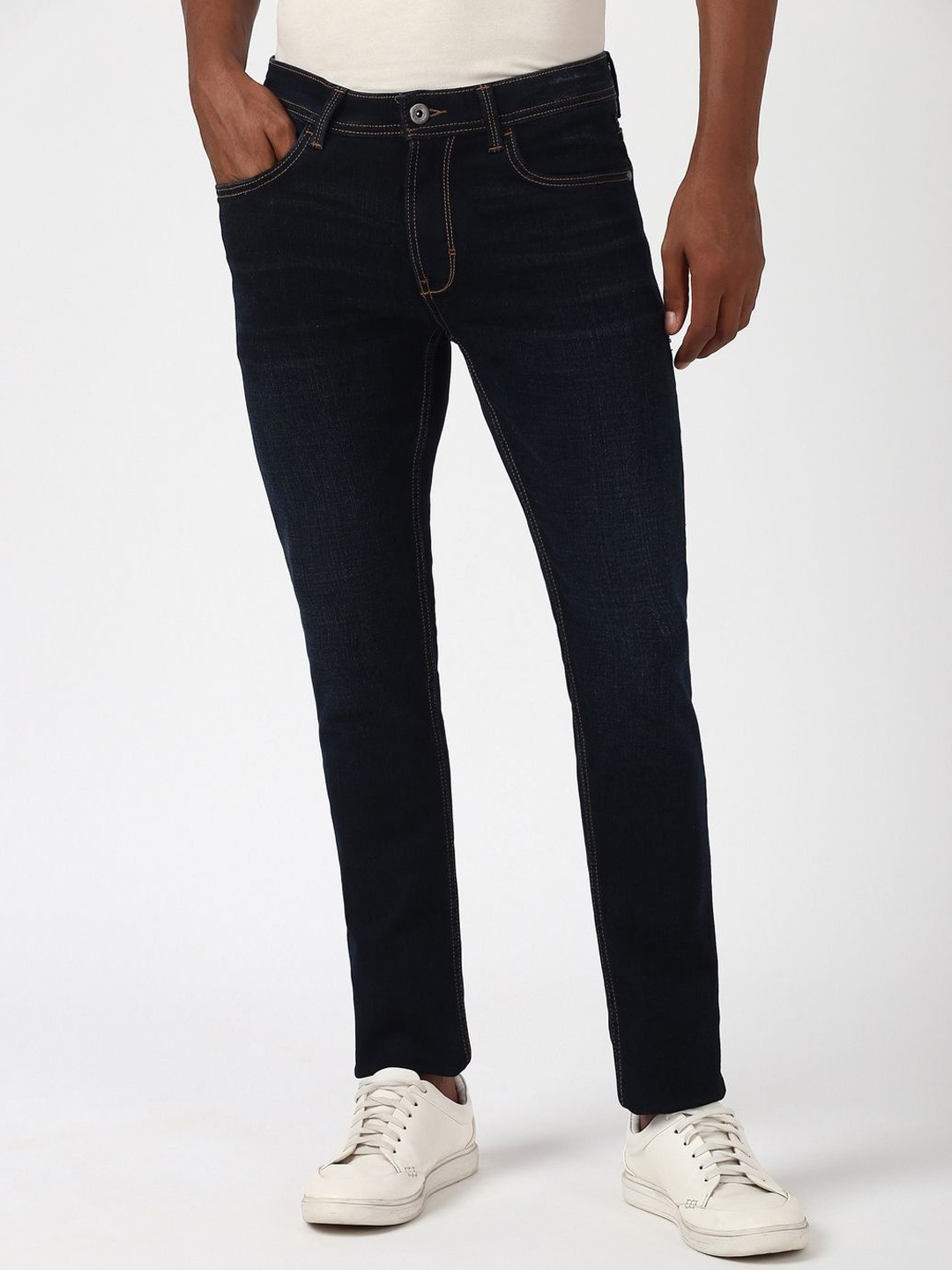 

Peter England Casuals Men Slim Fit Mid-Rise Jeans, Navy blue