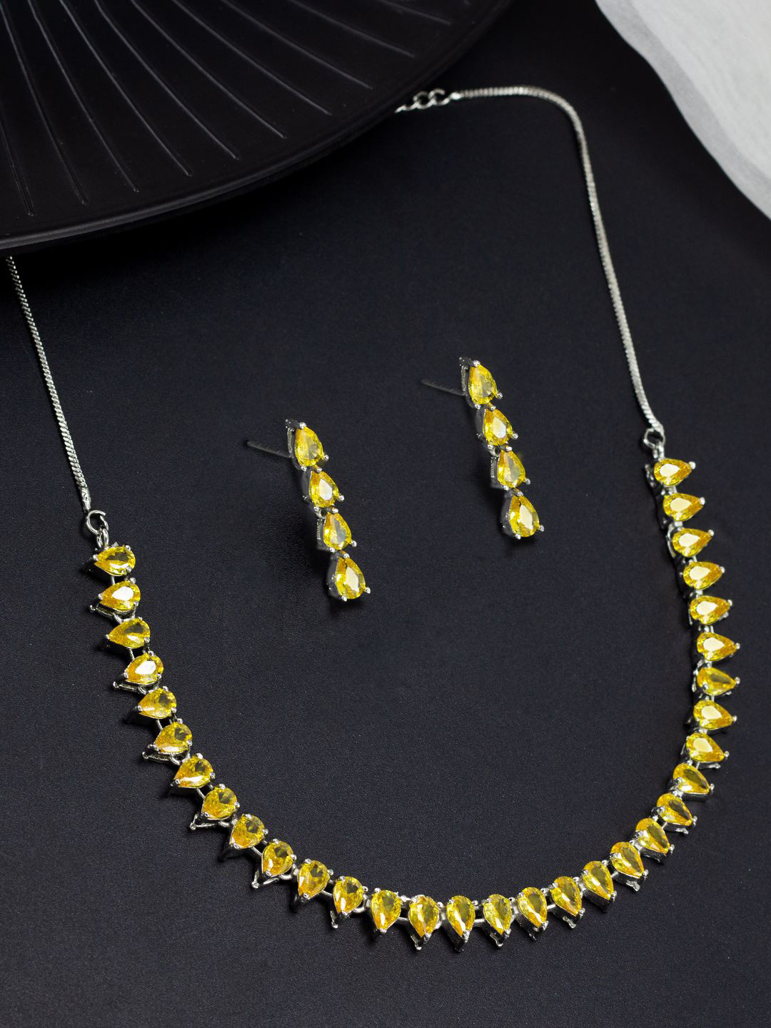 

PRIVIU Rhodium Plated AD Studded Jewellery Set, Yellow