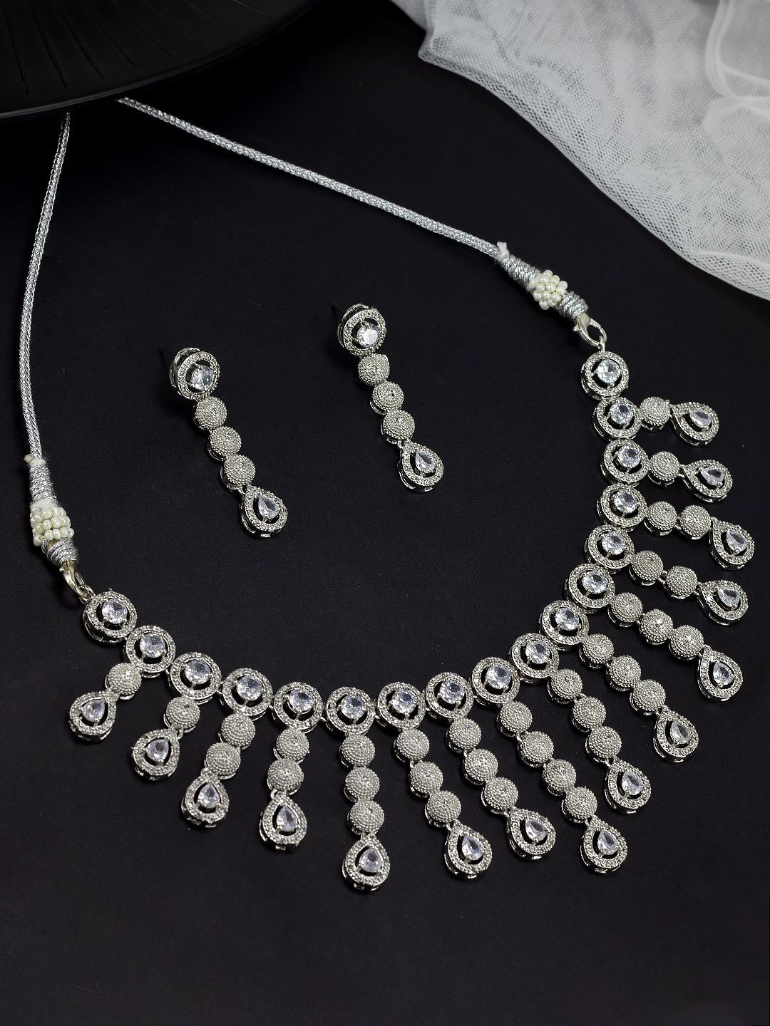 

PRIVIU Women Rodium-Plated AD Stone Studded Jewellery Set, Silver