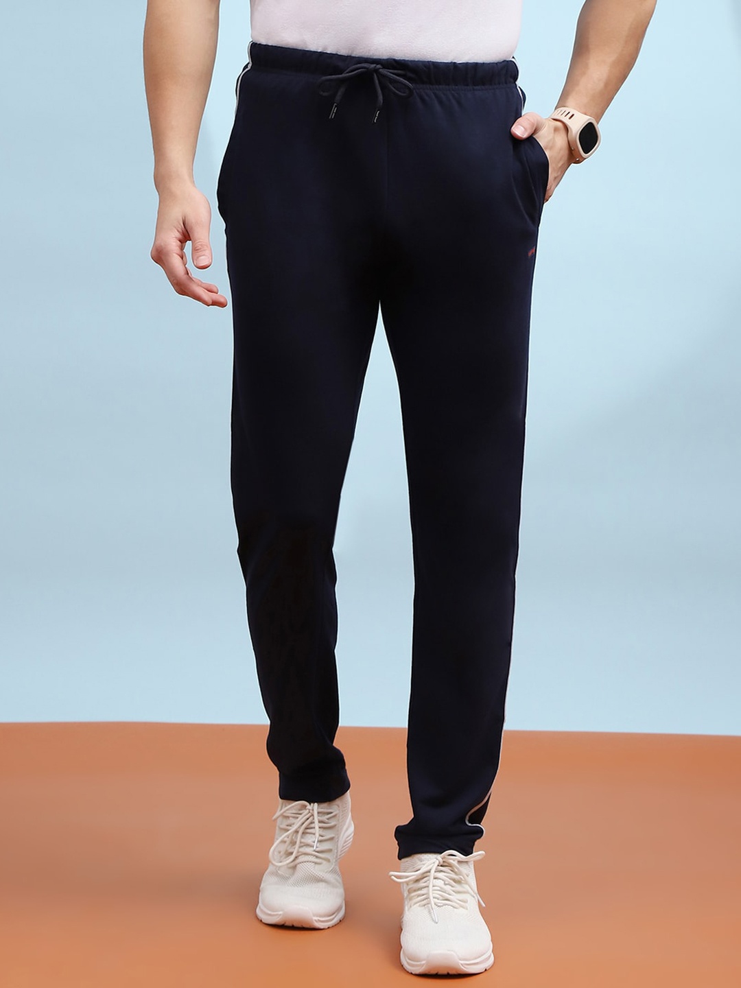 

Cloak & Decker by Monte Carlo Men Mid Rise Track Pants, Navy blue