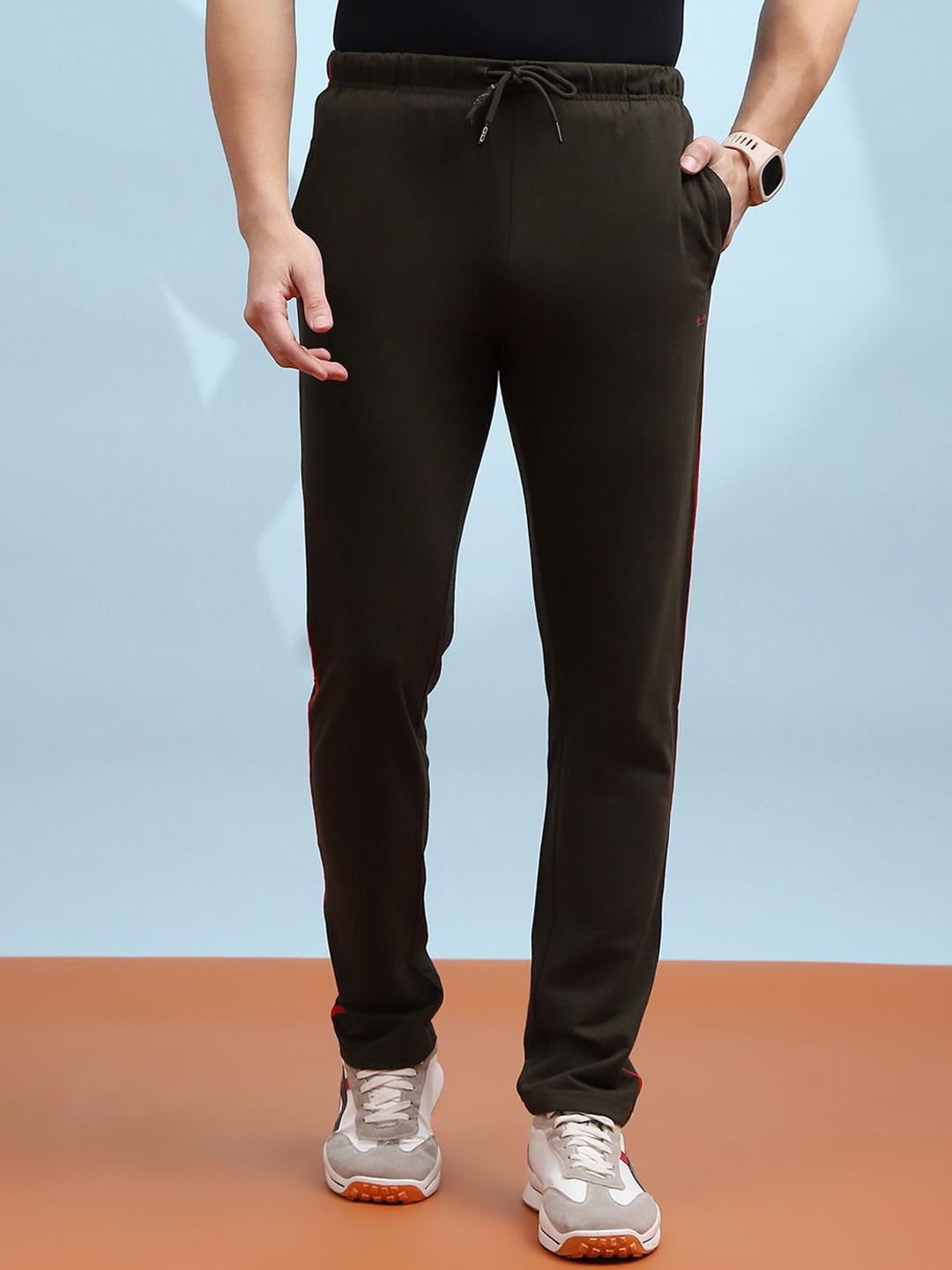 

Cloak & Decker by Monte Carlo Mid Rise Track Pants, Olive