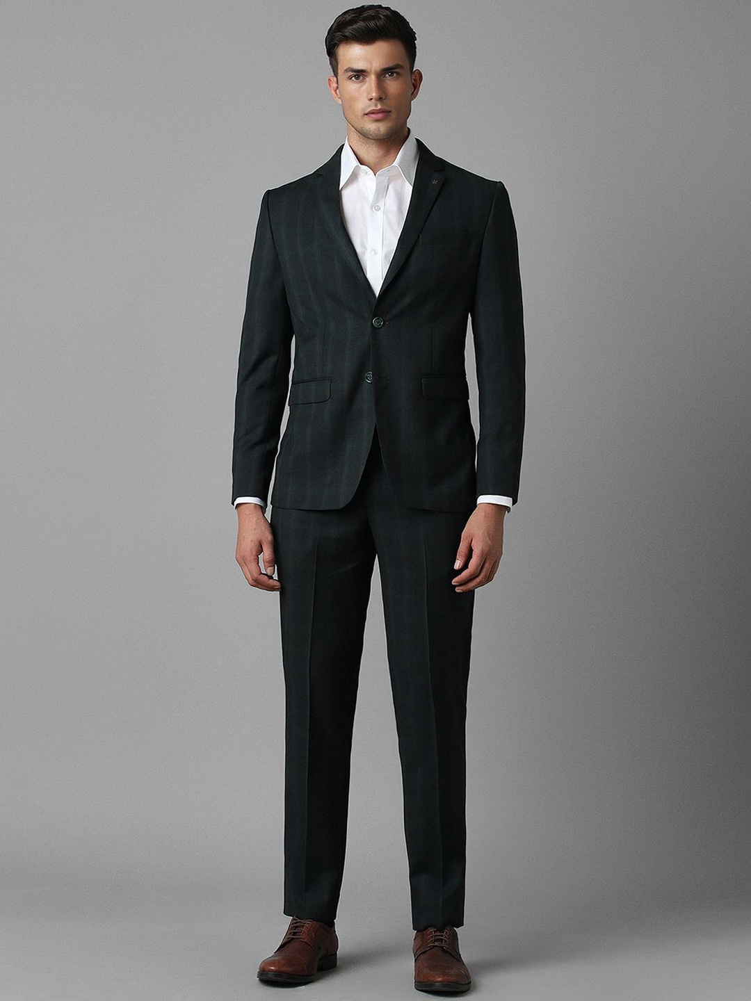 

Louis Philippe Men Checked Slim-Fit Single-Breasted Two-Piece Suit, Green
