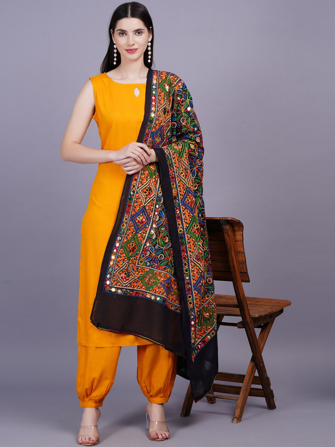 

KALINI Women Regular Thread Work Kurta with Trousers & With Dupatta, Yellow