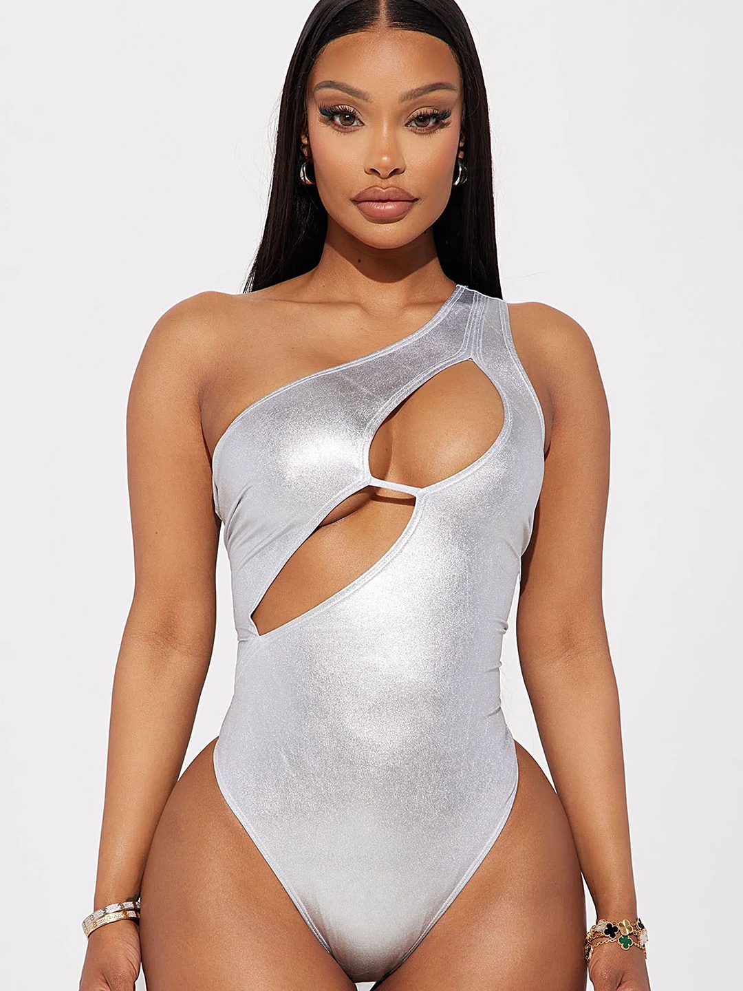 

LULU & SKY One Shoulder Solid Top, Silver