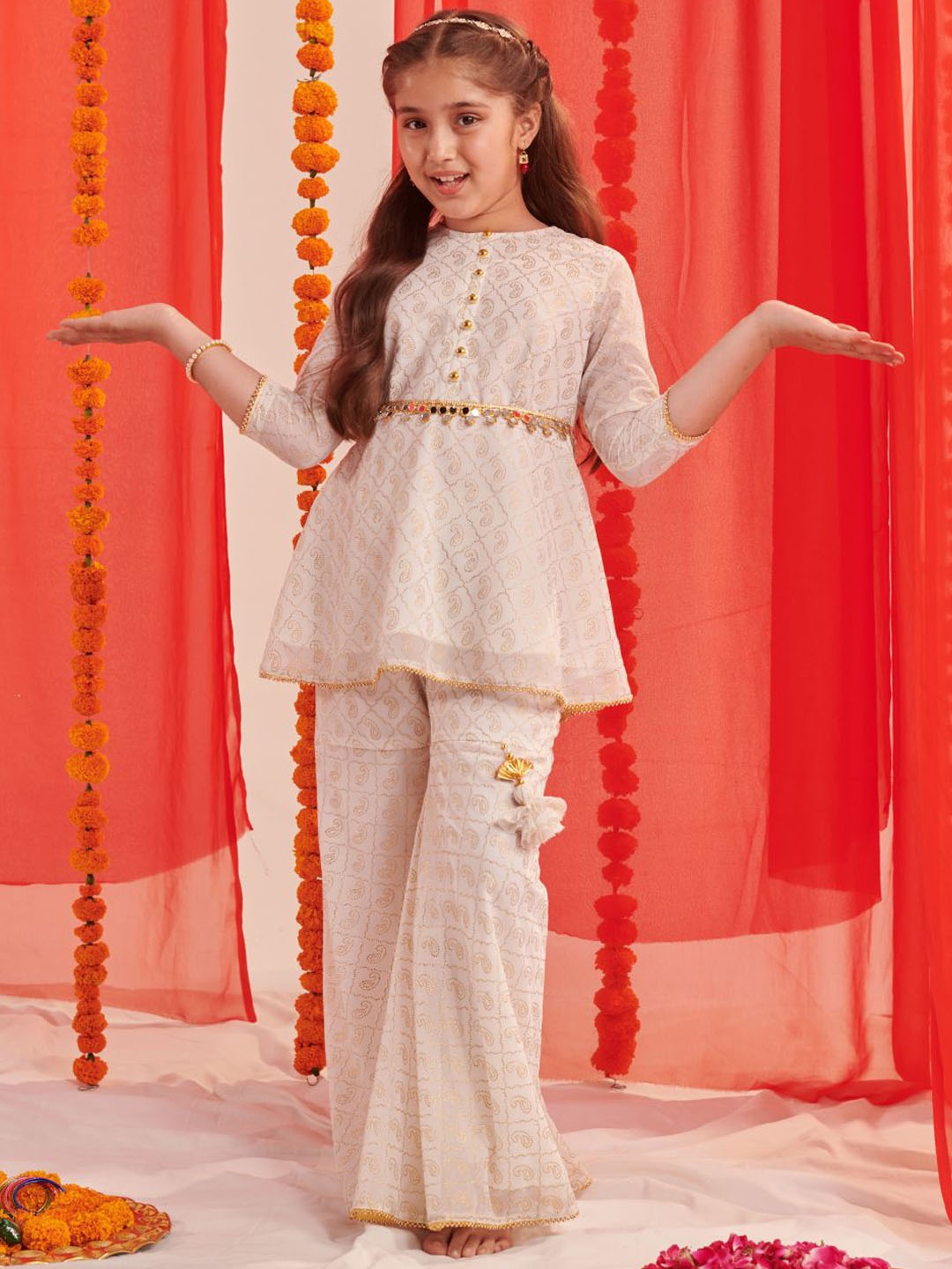 

pspeaches Girls Paisley Printed Regular Kurta with Sharara, White