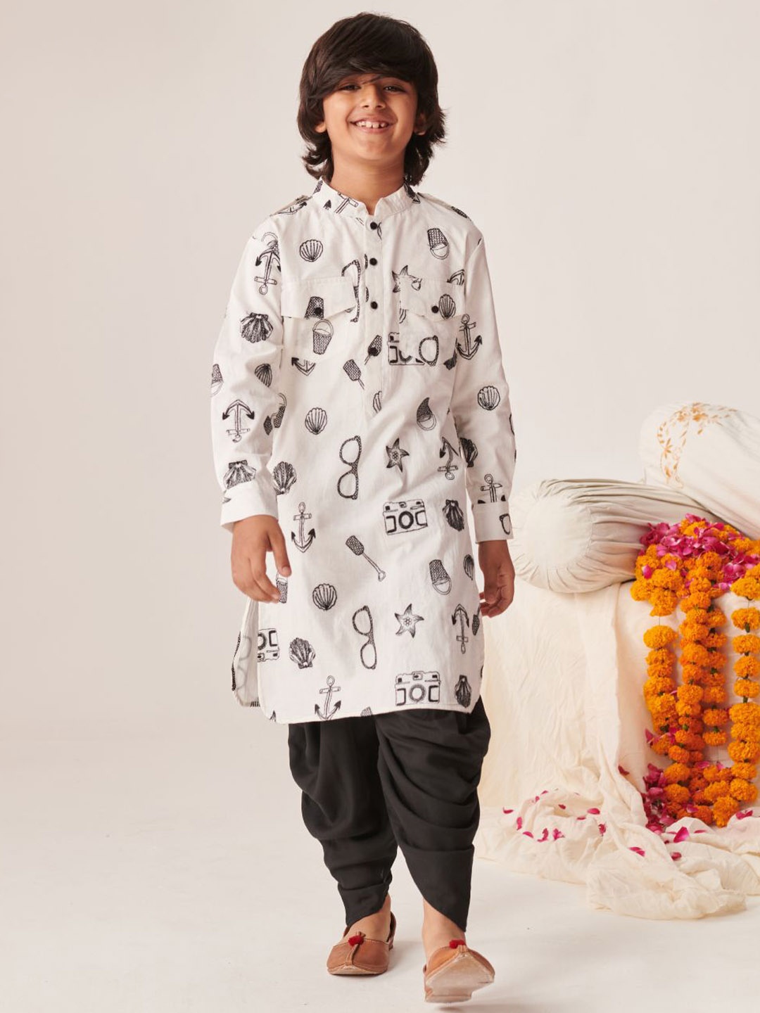 

pspeaches Boys Printed Regular Kurta with Dhoti Pants, White